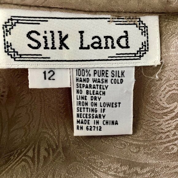 Silk Land Women's Paisley Button-Up Blouse Size 12 Pure Silk - Picture 7 of 7